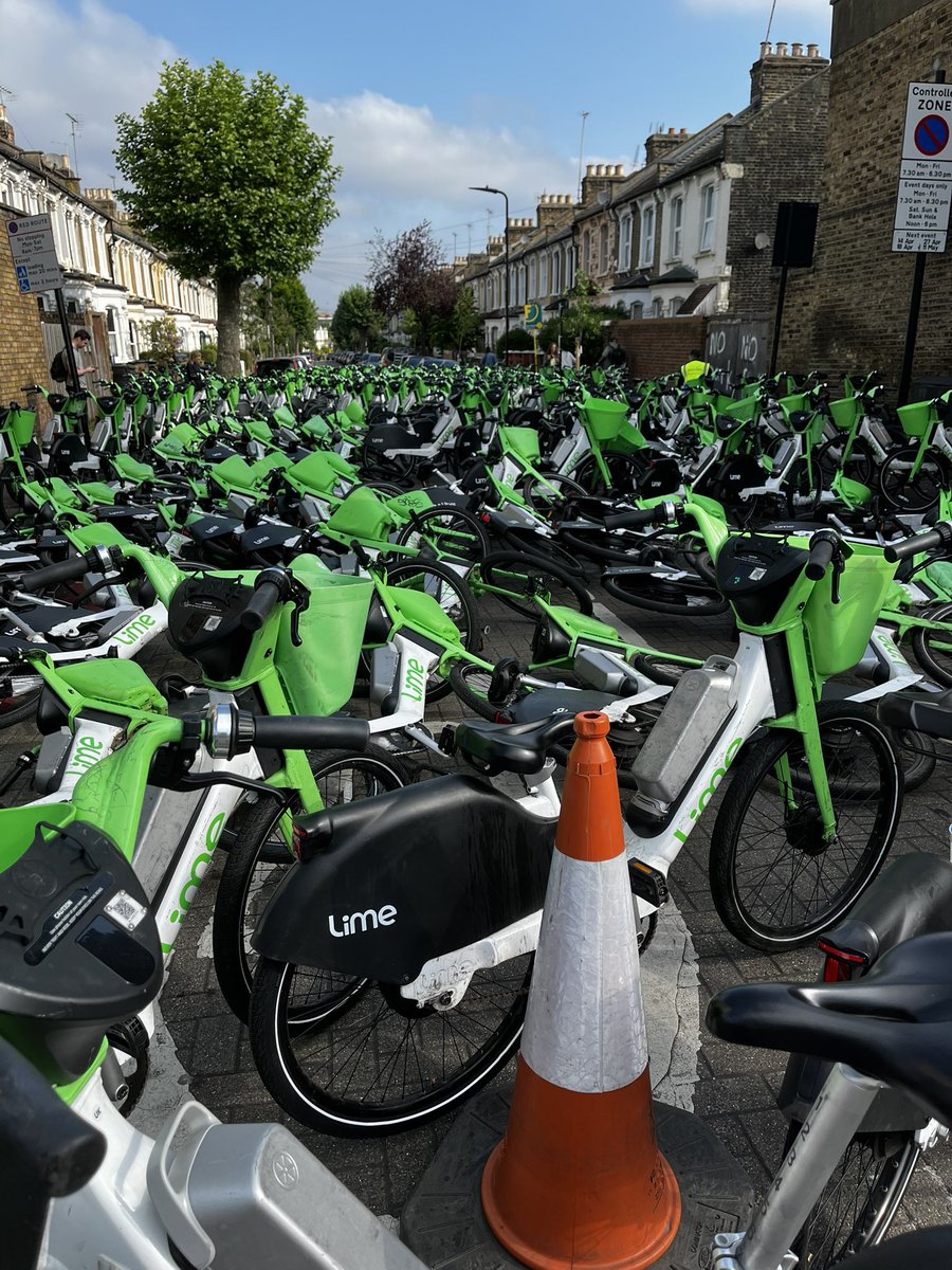 Michelle Rowland tweet media