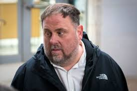 psiborn's tweet photo. Per saber com es repartien els diners de TV3 a les reunions del Centre Catòlic de Sant Vicenç dels Horts, entre Junqueras, Sergi Sol, Toni Soler i Eduard Voltas, ho podem llegir a PSIBORN 6 "La Иostra", que trobem a https://t.co/pUD7tbQNTC https://t.co/E36v5XHozi