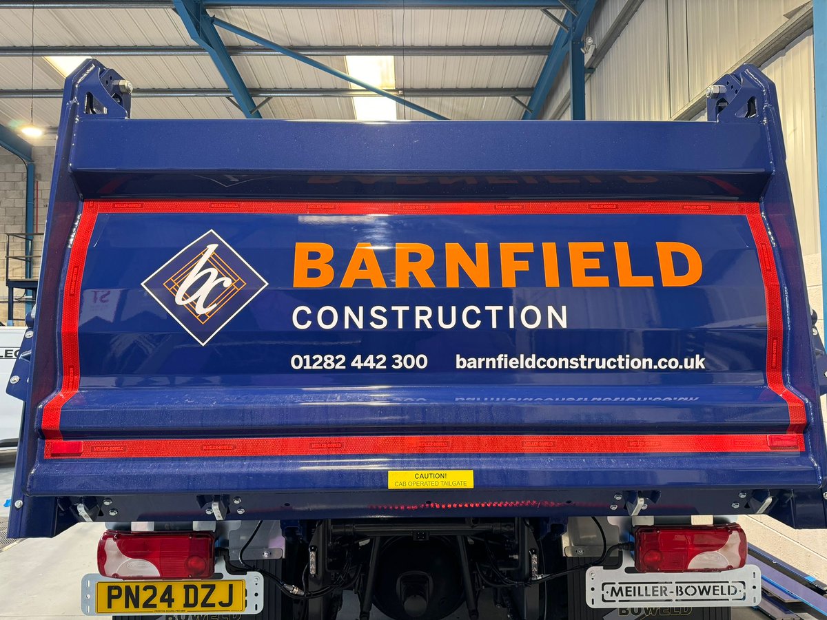 HaydockGroup's tweet photo. Meet Barnfield Construction Limited brand new #scania tipper 👍
After a well needed upgrade we welcome Scania's latest model to their fleet.  With a new super engine, all new automatic gearbox and better fuel economy this was definitely a great choice from the plant department. https://t.co/4msaf14Mma