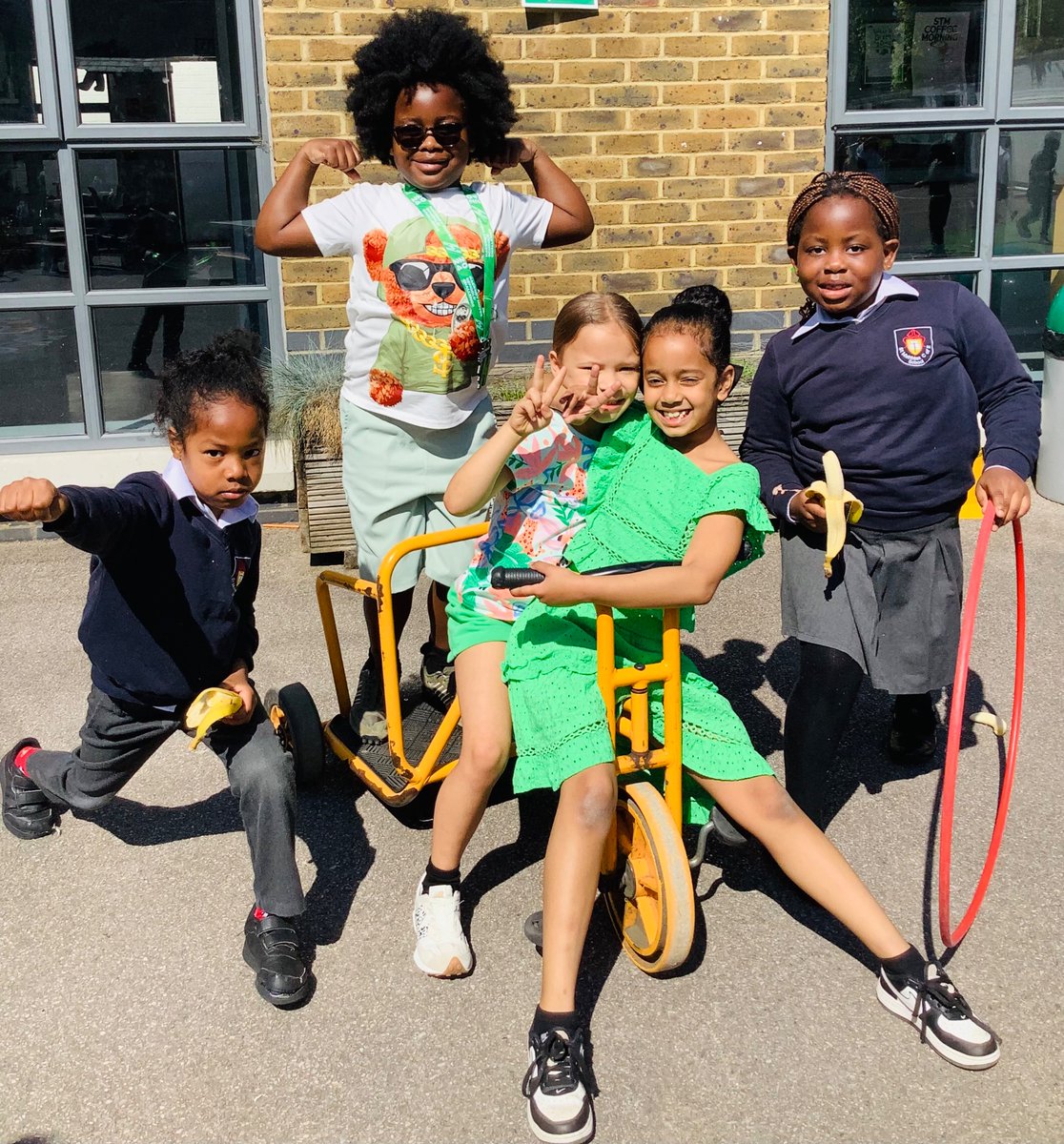 St Matthias N16 tweet media