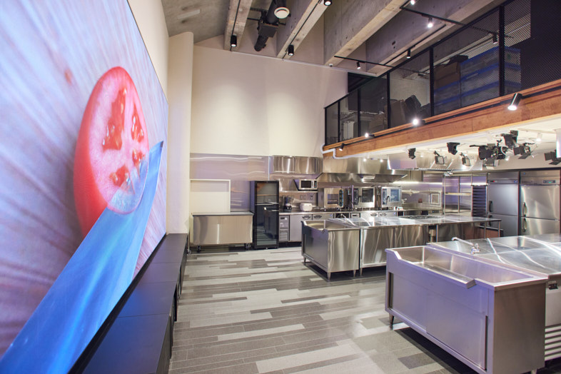 dkstokyo's tweet image. Tokyo D Kitchen Studioには
多彩な調理器具を全て取り揃えております！

多彩なシーンに合わせてご活用ください☺️

・料理対決
・YouTubeの撮影
・イベント会
などなど

#レンタルスタジオ　#スタジオキッチン　#イベント会