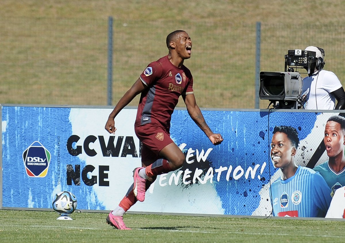 𝐃𝐒𝐭𝐯 𝐃𝐢𝐬𝐤𝐢 𝐂𝐡𝐚𝐥𝐥𝐞𝐧𝐠𝐞 𝐬𝐞𝐚𝐬𝐨𝐧 𝐫𝐞𝐯𝐢𝐞𝐰

In the ninth season of the Diski Challenge League, Stellenbosch claimed a massive 22 wins, the most by any team in the Diski Challenge history, to rack up 69 points, a new record in the league.
