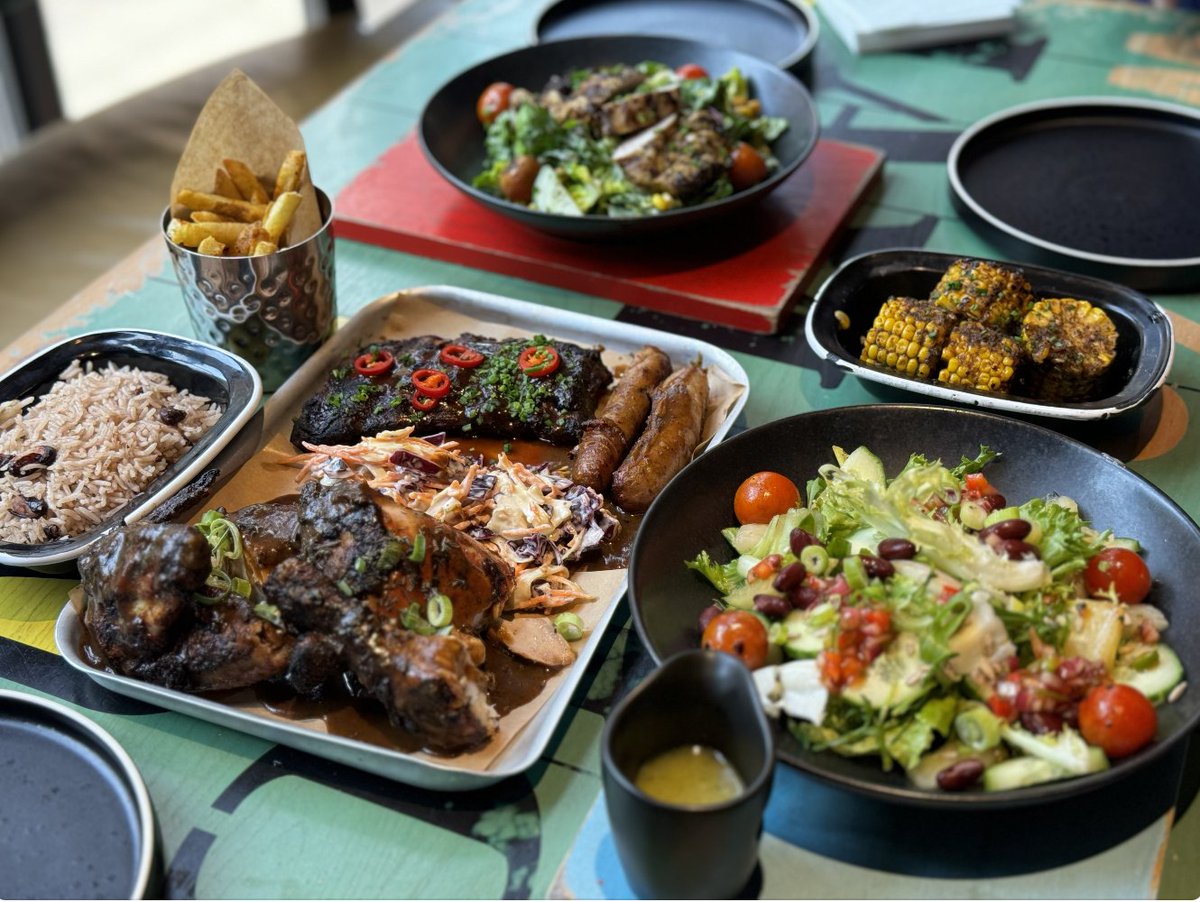 visit_coventry's tweet photo. Looking for: 

🌞 Outdoor Dining 
😍 Friendly Staff 
😋 Incredible Food
🍸241 Cocktails 

oh..... @Turtlebayuk Coventry has got you covered! Check out their incredible menu on their website - https://t.co/uBmnTgBCXQ https://t.co/JuvtARt2Rc