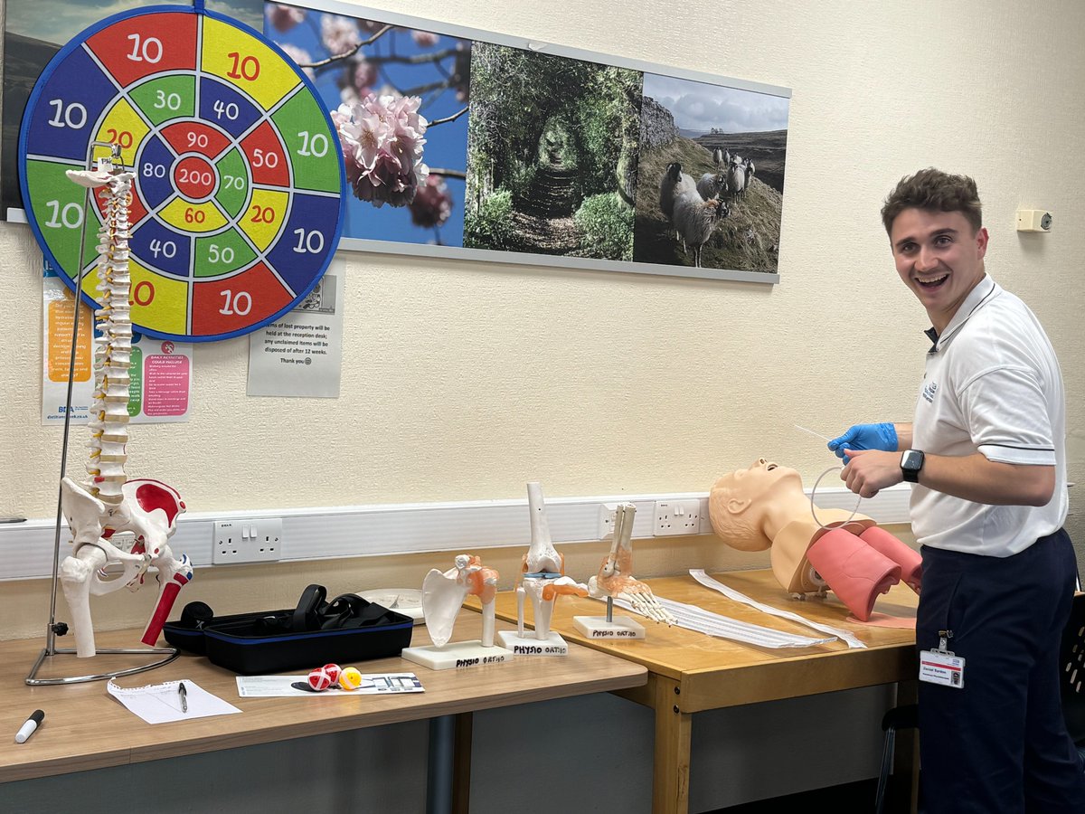 ANHSFTrecruit's tweet image. Great to meet so many people at our recent #AlliedHealthProfessions #recruitment fair!😃
Thank you to everyone who attended and met our lovely #healthcare colleagues to find out about the many pathways and career choices available to kick start/develop your #NHScareer🩵

#NHSJobs