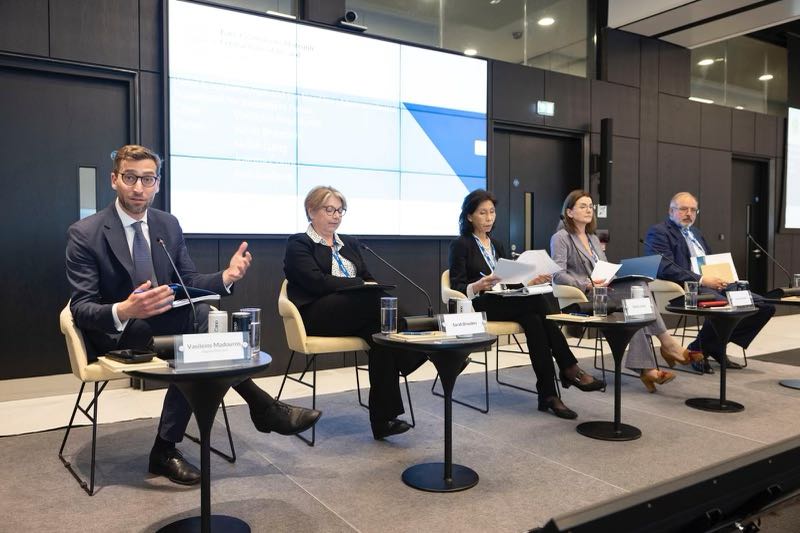 Our first panel is a discussion on systemic risk and the need for a macroprudential framework for investment funds chaired by DG Vasileios Madouros with Sarah Breeden @bankofengland, Nellie Liang @USTreasury, Joanna Cound @Blackrock & Anil Kashyap @ChicagoBooth