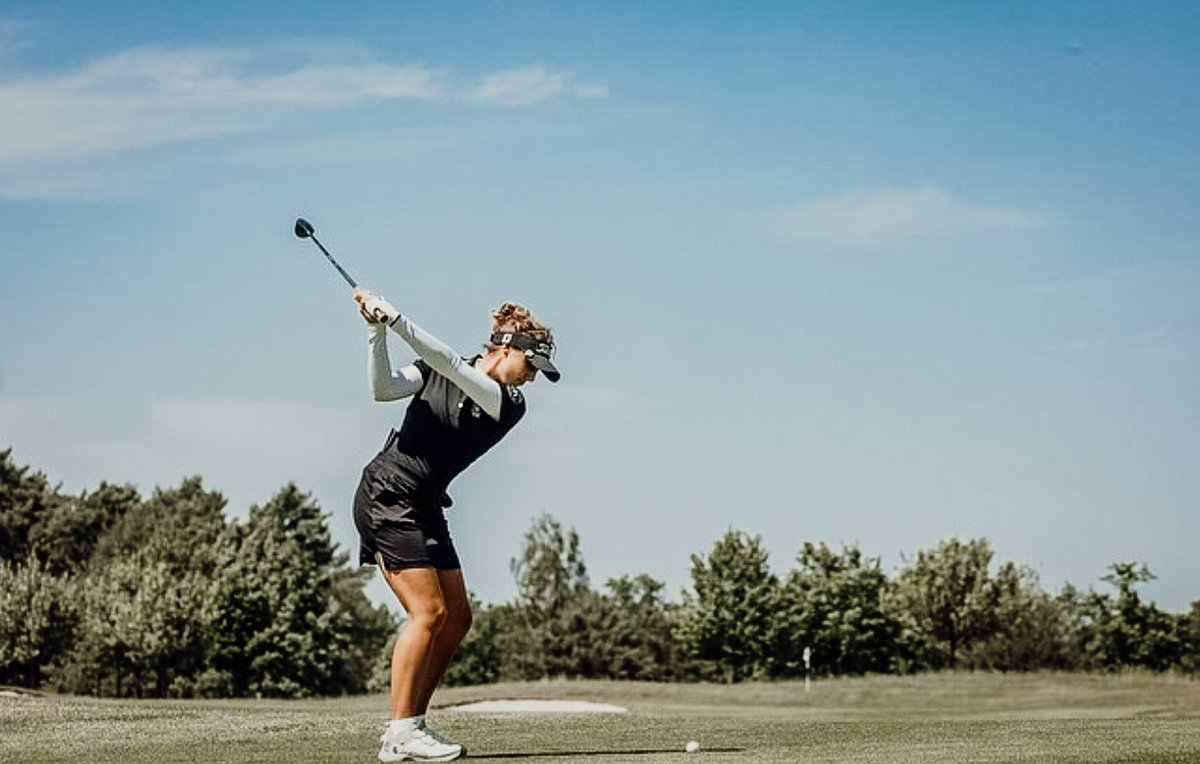 LiesbethPauwels's tweet photo. Steady. Strong. Stable. 🔥
Secured by Nastasia Nadaud 🇫🇷:
Second consecutive top 10 and third one overall for the @LETgolf 24'season.
#TeamHighPerformance https://t.co/k5KqIsRBpL