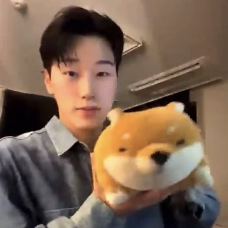 Tiny🏴☠️ᵒᵗ⁸ tweet media