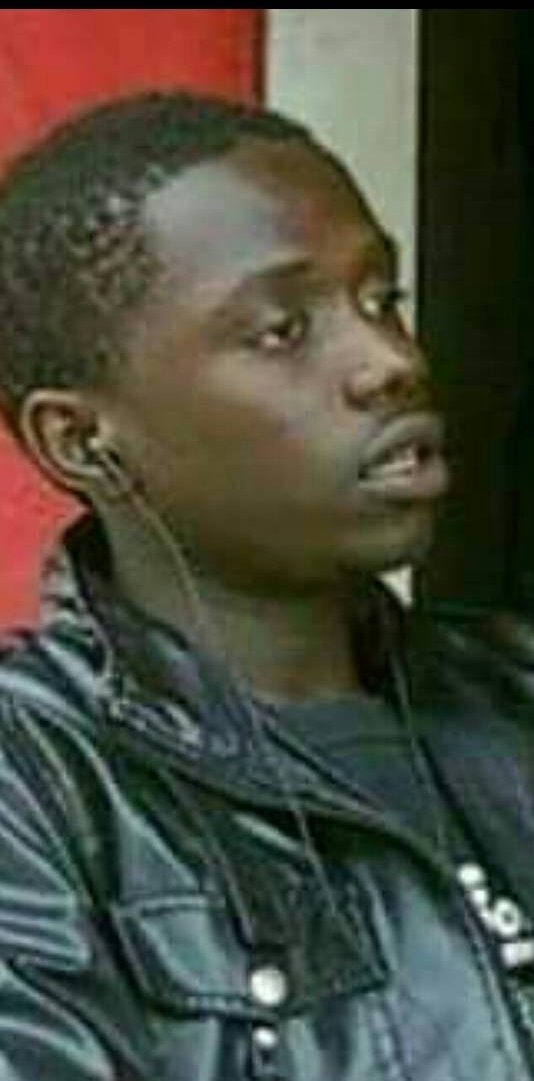 heisbixen's tweet photo. Watu maarufu Tanzania kabla na baada ya kutoboa

Part 2

NEVER GIVE UP 😂

Kabla  na Baada

21. Rayvanny https://t.co/hDBbEnaJFo