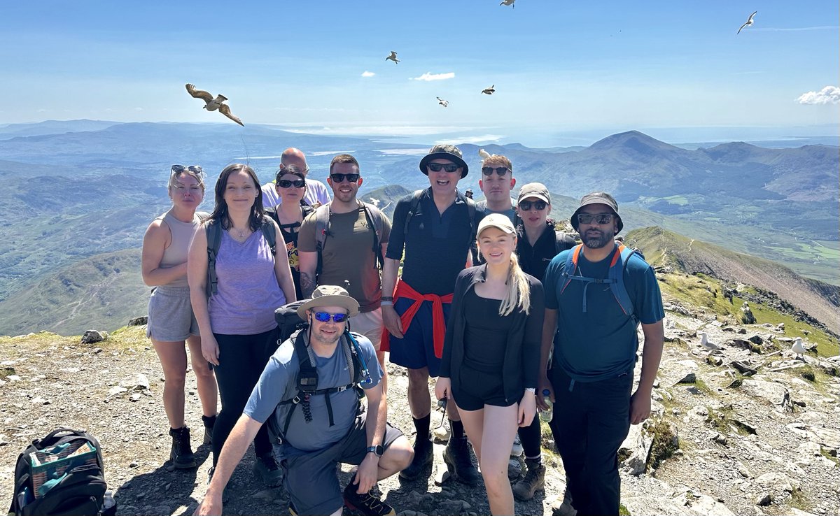 CLM_Fleet's tweet photo. What a fantastic weekend it was for our adventurous team at CLM! We took on the challenge of hiking Snowdon (Yr Wyddfa), the highest peak in Wales, and what an incredible experience it was.

Here’s to more adventures and reaching new heights together ⛰️ https://t.co/Maw35uR6Rw