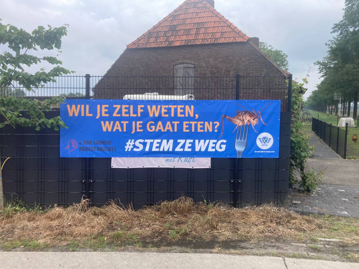 Het is gelukt in de eerste kamer, het is gelukt in de tweede kamer. En nu moeten we Nederlanders nog een keer overtuigen om VVD/CDA/CU/D66/PVDA weg te stemmen! Dit keer uit Europa. Hang een spandoek of een poster op en #StemZeWeg! #EUverkiezingen
