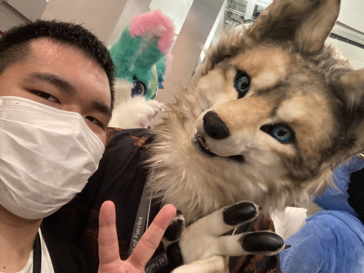 kuronosureido's tweet photo. #OFFF2024
槐(カイ)くんときびちゃんも！！！ https://t.co/frPuInMNJx