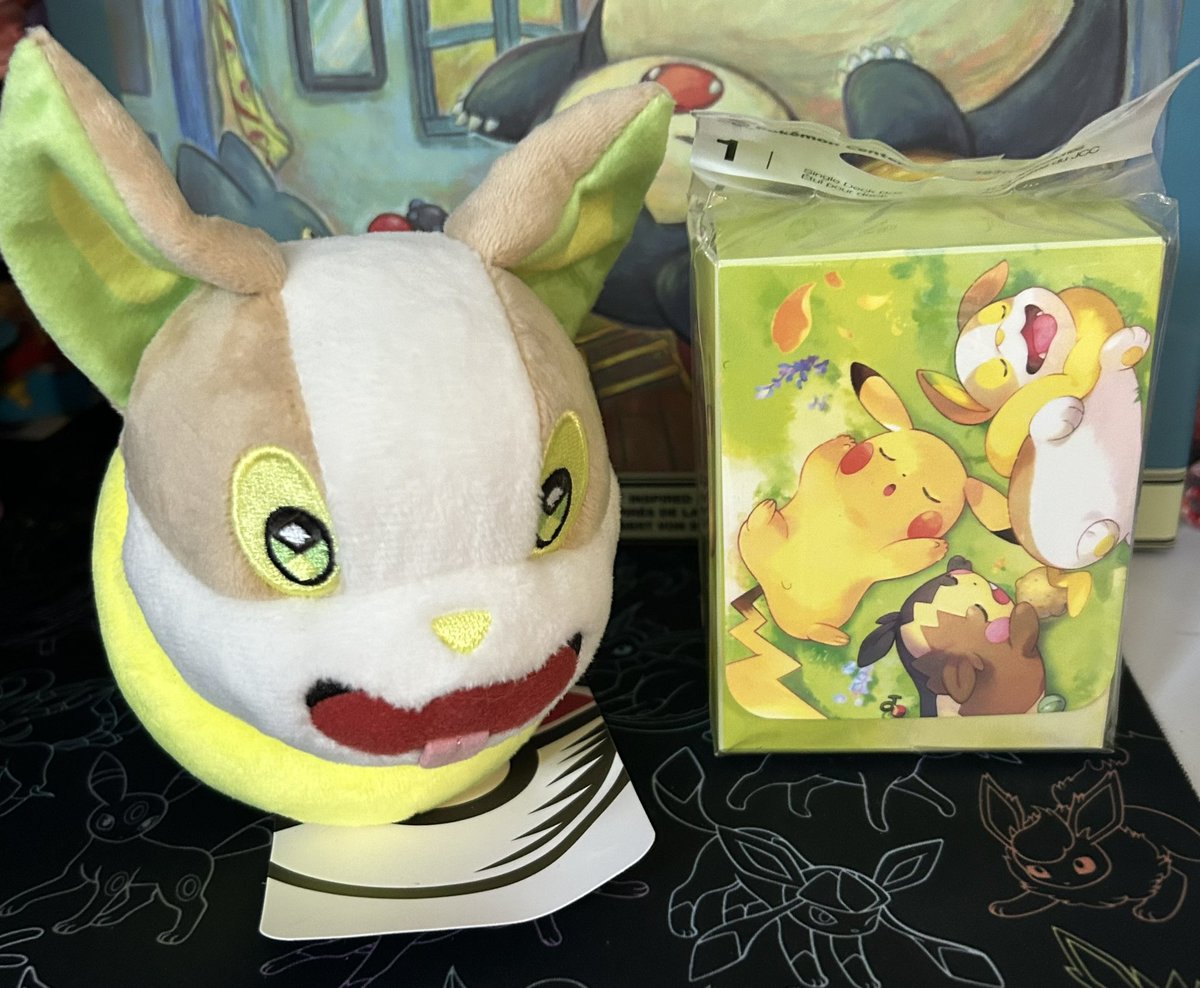 Rheaquaza's tweet image. 🐶🐶Yamper Giveaway! 🐶🐶

One person will win this Yamper Plush and deck box! 

To Enter: ✅ Retweet

Winner will be drawn on Wednesday, May 29th! 

US Only