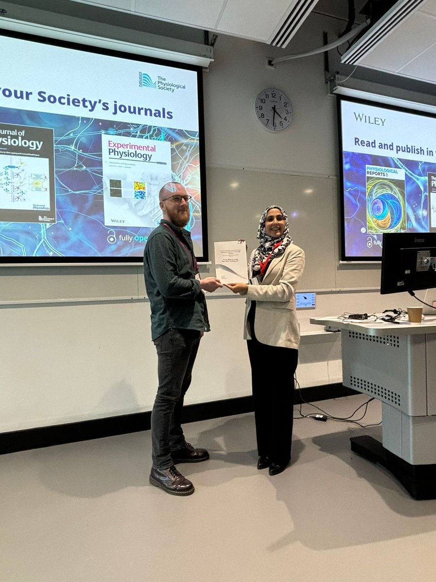 The Physiological Society (@thephysoc) on Twitter photo Congratulations to the Early Career Researcher Award winners from our #CurrentPhysiologyEducation meeting last week at <a href="/SalfordUni/">University of Salford</a>:
📊 Poster winner: <a href="/TomlinsonOwen/">Dr Owen Tomlinson</a>; Runners up: <a href="/Alex_C_Stuart/">Alex Stuart</a> & <a href="/MattJonesSci/">Dr Matthew Jones</a>
🎤 Oral presentation winner: Dr Clare Tweedy; Runner up: @harleyjsc Congratulations to the Early Career Researcher Award winners from our #CurrentPhysiologyEducation meeting last week at <a href="/SalfordUni/">University of Salford</a>:
📊 Poster winner: <a href="/TomlinsonOwen/">Dr Owen Tomlinson</a>; Runners up: <a href="/Alex_C_Stuart/">Alex Stuart</a> & <a href="/MattJonesSci/">Dr Matthew Jones</a>
🎤 Oral presentation winner: Dr Clare Tweedy; Runner up: @harleyjsc
