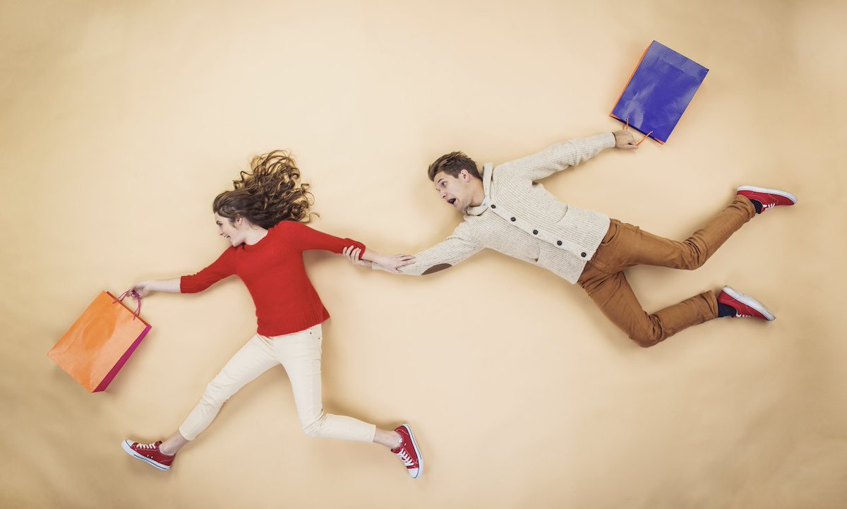 DivergentAdv's tweet image. Word of the Day: *Spaving* 

Ever spent money on a sale thinking you were saving? That's spaving! It feels like a bargain, but you're actually spending more on things you don't need. Stay smart and keep your finances in check! foxbusiness.com/economy/financ… #WordOfTheDay #Spaving #Smart