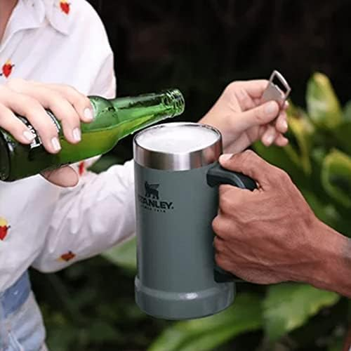 AchadosSports24's tweet photo. Tweet para promover a Caneca Térmica Stanley de 0,709L na Amazon:
Saboreie sua cerveja gelada por mais tempo com a Caneca Térmica Stanley de 0,709L!

Aproveite o desconto de 16% e pague apenas R$115,64! 
https://t.co/xmvfl7e9CL https://t.co/fPkJcOPO4C