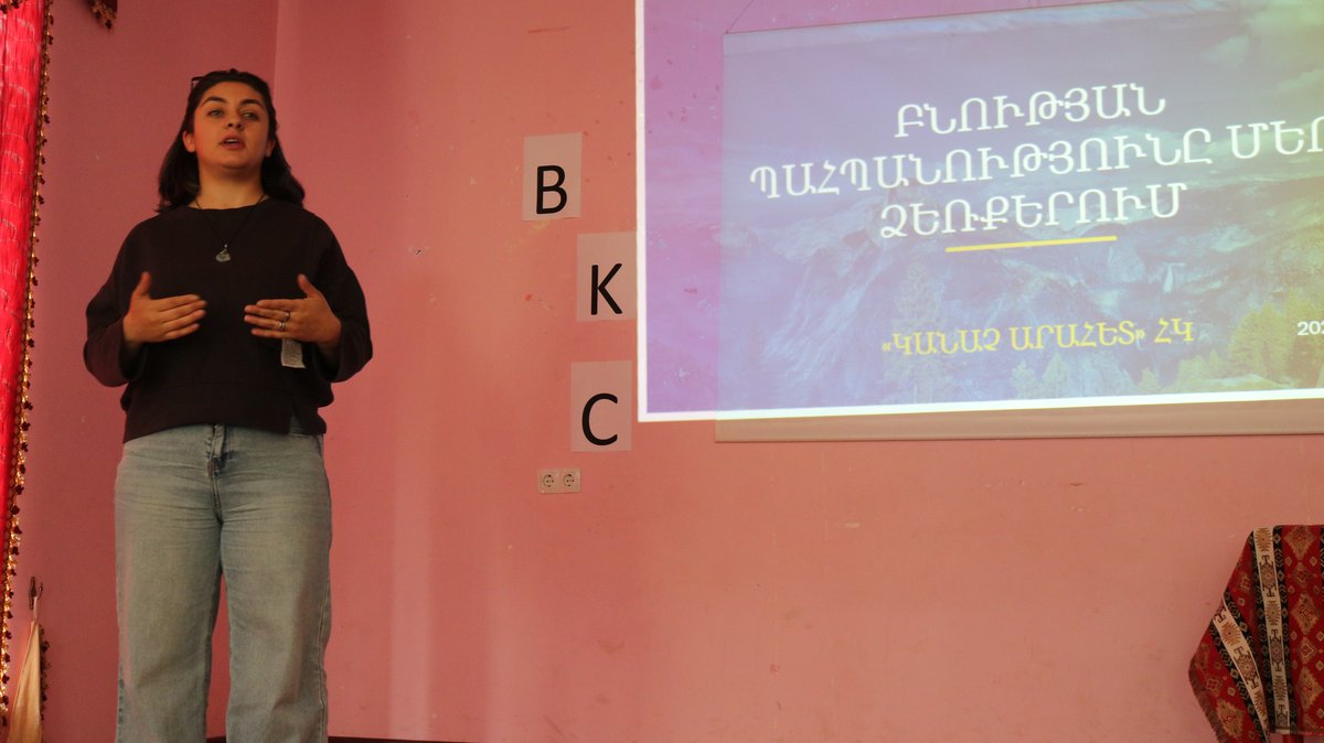 GreenLaneNGO's tweet photo. Our team visited the schools of Karadzor and Marts communities of Lori region for the "Multi-level approach to the development of agricultural capacities adapted to climatic conditions in the rural areas of Tavush, Shirak and Lori marzes" project. 

#GreenLaneNGO #SignOfHope https://t.co/6mVb4SUCWo