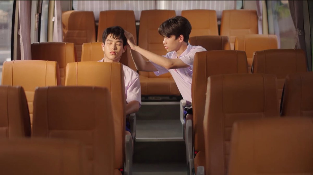 อาการมันเป็นงัยกันจ๊ะ
อ๋อ!!! ก็โลกมันเอียง
#Teaserสั่น2024