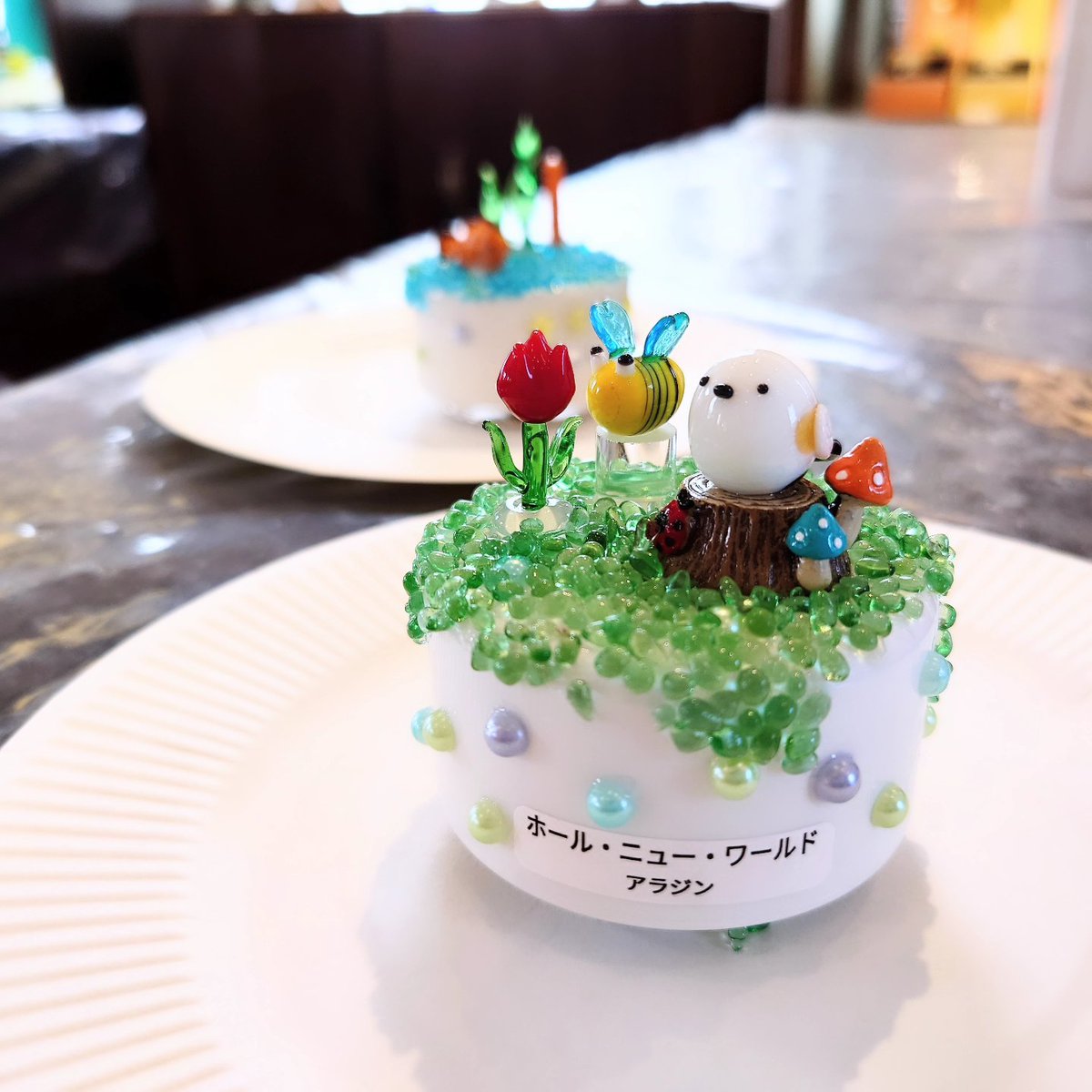 kurokabeglass33's tweet photo. 気づけば…最後の投稿から
３ヶ月経ってました🥹(笑
３月中頃にオルゴールが
ガラス館の２階にやってきました😆
デコレーションオルゴール体験はガラス館の二階で開催中です✌️
素敵な作品撮らせて頂きました🥰✨ https://t.co/OQj7zirYjJ