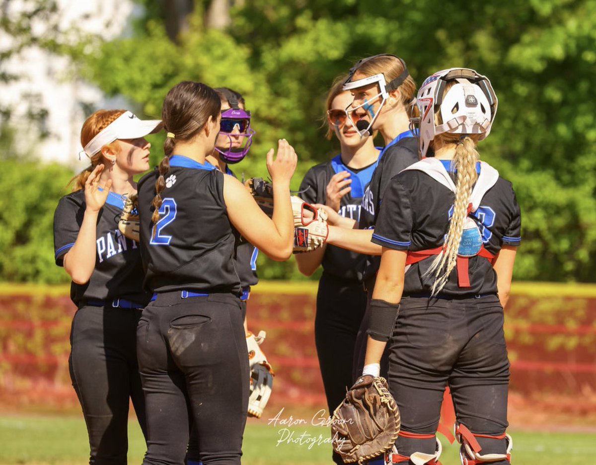 Sectional Semis tomorrow.  V. Chatham 5pm at Schalmont varsity field.  🐾