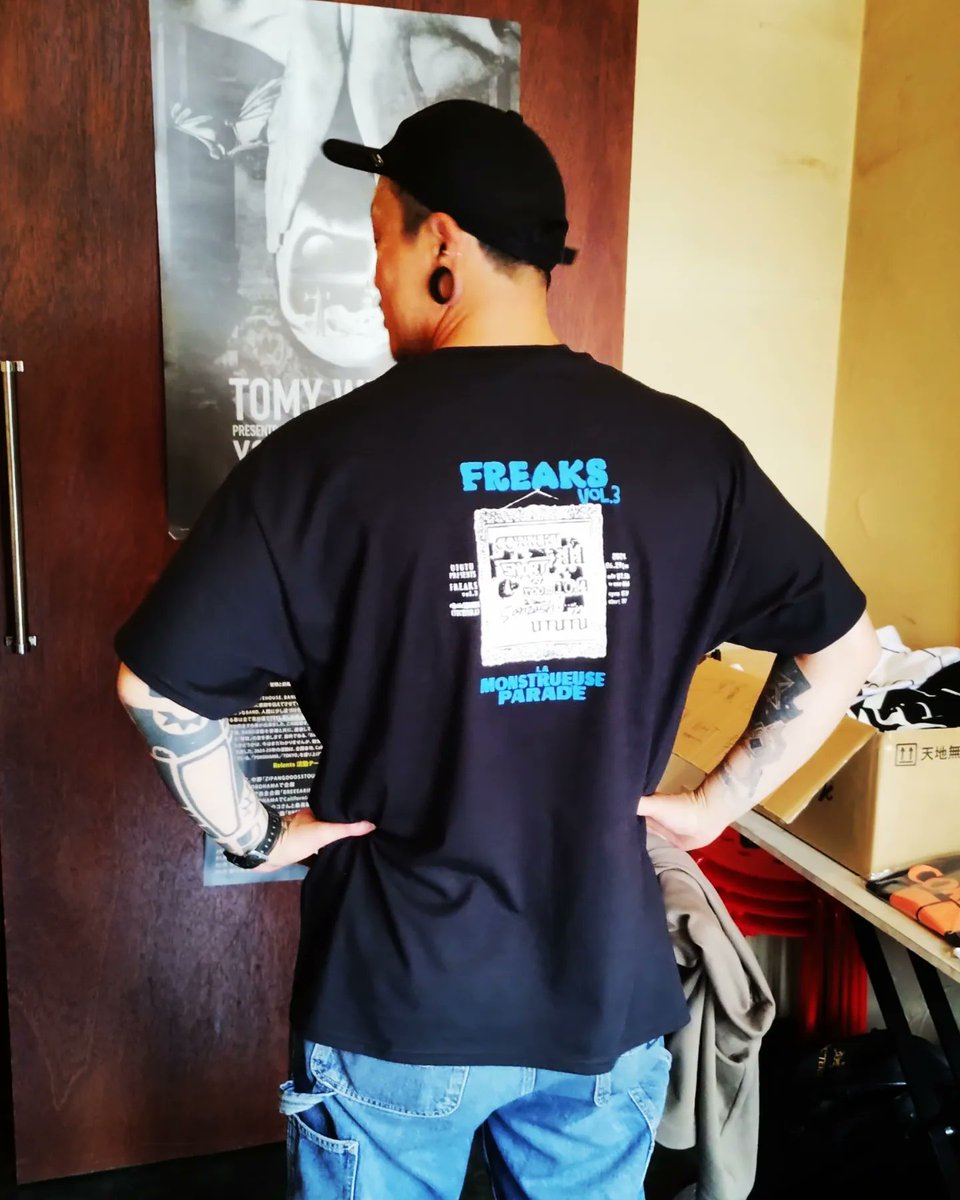 ututu_mito's tweet photo. 2024.06.29(sat)『FREAKS vol.3』@b_side_sounds
今回はイベントTシャツを用意しました!
DMにて受注お待ちしております!
『FREAKS』T-shirt ¥1,000
size S , M , L , XL ※2XL(+¥200) , 3XL(+¥400)
お子様のSIZEも対応させていただきます!
#現, #ututu, #correkt, #BSIDESOUNDS, #FREAKS https://t.co/uFQ1cqV7fk