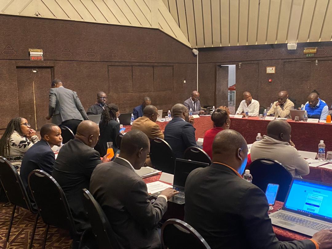 TIZim_info's tweet photo. The @TIZim_info Chairperson @anesuchirisa in her opening remarks alludes that land is a valuable resource that sustains livelihoods  and underpin strong cultural ties and identity. However, the enjoyment of land rights are undermined by corruption and mal administration. https://t.co/LkUW9JzwwJ