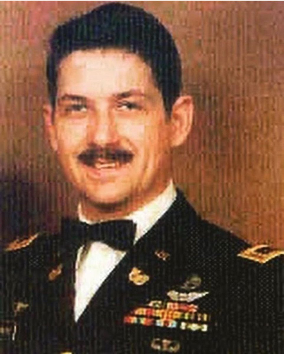 op_hawkeye's tweet photo. 5.20.1988 | CW3 Stephen Hansen 🇺🇸
#OpHawkeyeRemembers #StephenHansen #160thSOAR #LegionofMerit #NSDQ #supportourSOFcommunity #Operation_Hawkeye
📜 https://t.co/co5wtBmvX4 https://t.co/cgTDyNXbyu