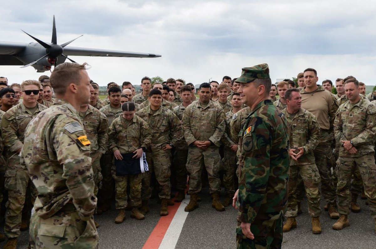 FORSCOM's tweet image. #ICYMI: During the Defender Europe 24 exercise #SwiftResponse, members of the @82ndABNDiv joined forces with our partners in Moldova to conduct a Joint Forcible Entry #JFE exercise, in Moldova.

#Readiness #StrongerTogether #ArmyTeam #Soldiers @USArmyEURAF @USArmy