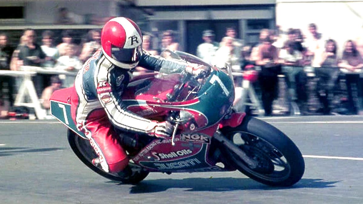 ttracesofficial's tweet image. The life and TT racing achievements of the Rutter family will be honoured at the 2024 Isle of Man TT Races, with a celebratory parade lap and the naming of a corner of the TT Mountain Course as ‘Rutters’’. 

Get all the details: buff.ly/44NjWfw