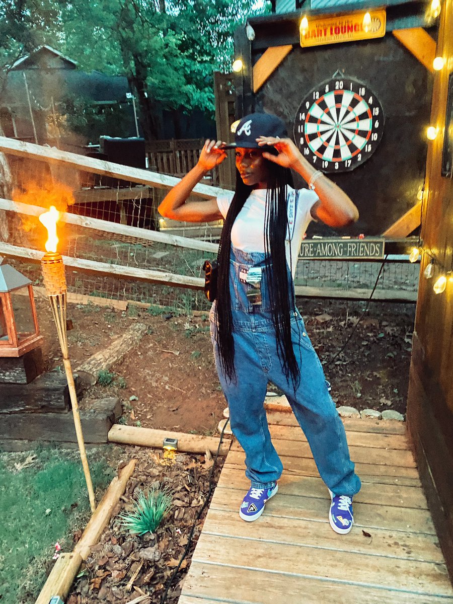 earthtoraegan's tweet photo. bullseye https://t.co/j5TwQXXopq
