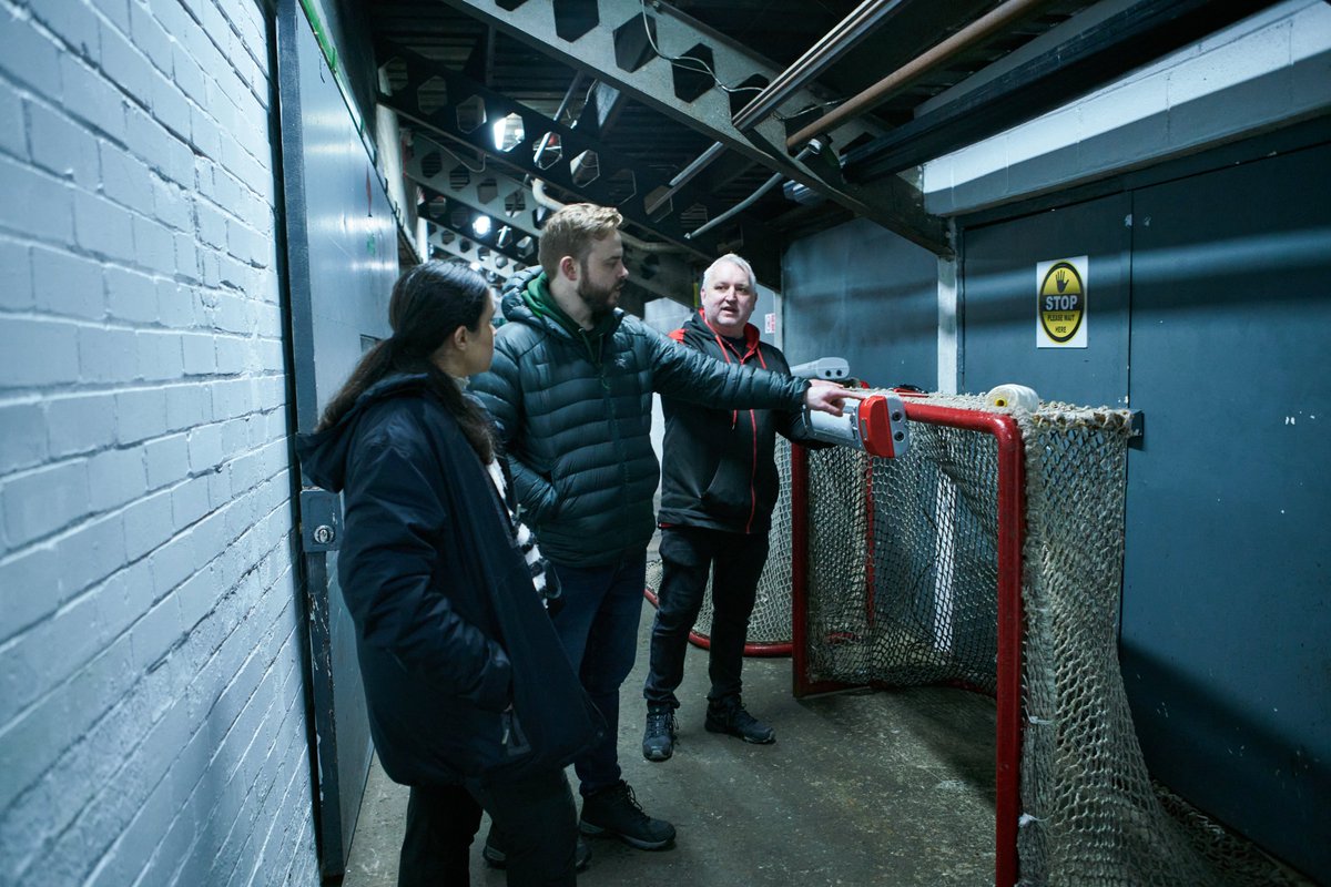 RaytecLED's tweet photo. Behind a video that creates an impact, is a powerful team that isn't afraid to work with ice! 💪

We had a great time working on the ice rink with an incredible team. Thank you to everyone who was a part of this production! 🙌

Calls for a rewatch 🎬 : https://t.co/2o4QWpmgBM https://t.co/OInjzi073J