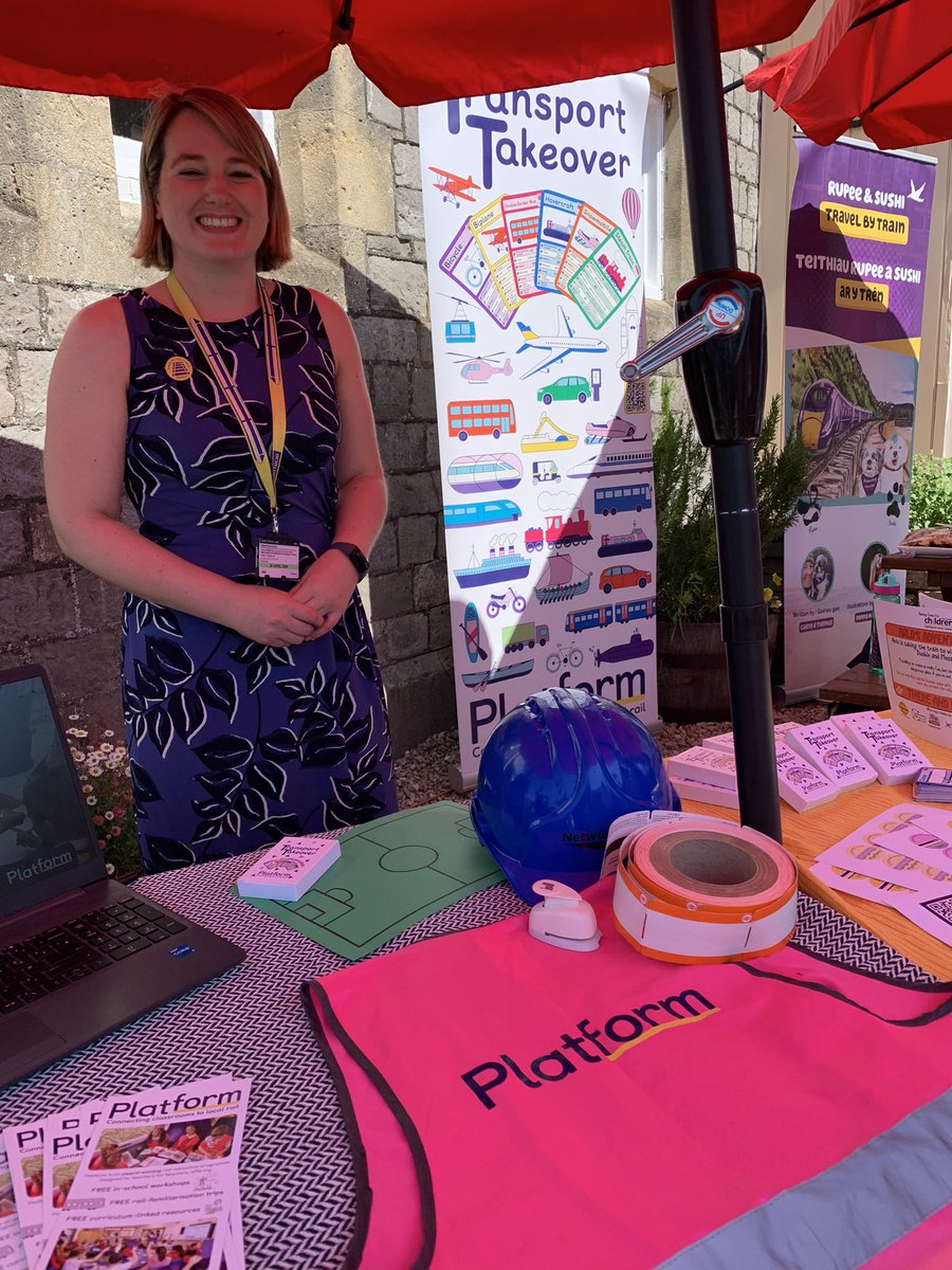 What a wonderful morning at Yatton Station in #Somerset launching #CommunityRailWeek, hearing about the array of community-led initiatives here - empowering arts projects, a social enterprise cafe, a nature-friendly garden, cycling for all &amp; youth engagement on sustainable travel