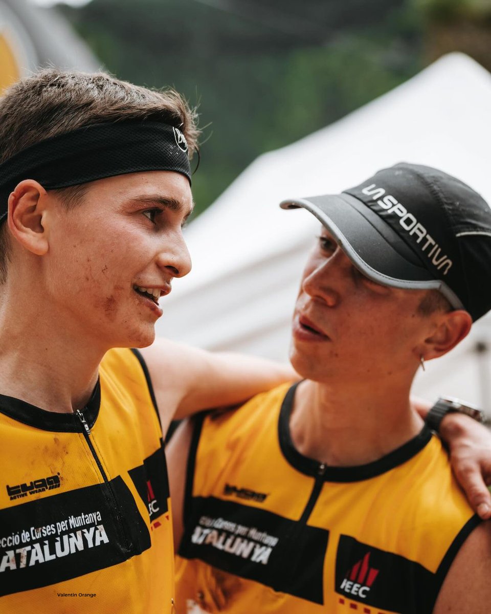 FEEC_cat's tweet photo. Ïu Net i Jan Torrella es presenten a la 🏆 del Món @Skyrunning_com 👋 Som aquí 💛

Laia Montoya deixa també la seva targeta de presentació amb una 🥈 U23. 

Felicitats equip 👏👏👏

➕ INFO ➡️https://t.co/UqoY7Q4pAZ

#sentlamuntanya #sommuntanya #sompaís #cursesfeec https://t.co/adpzHrz1cB