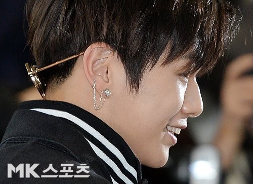 Dear Kang Daniel,
Thank you for fighting for your rights. Thanks for taking a stern action to people who betrayed you. Please stay strong. Remember.. you have us! We will be here for you. Also, it takes both sunshine &amp; rain to form a beautiful rainbow. This too shall pass.🩷🩷