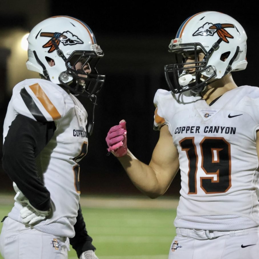 AZHelmetChallenge (@helmetaz) on Twitter photo #AZHelmetChallenge Quad AE
Miami Vandals <a href="/CoachBPowell11/">Brandon Powell</a>
(V)
Safford Bulldogs
(S)
Shadow Mountain Matadors <a href="/MatadorsFTBALL/">Shadow Mountain HS Football</a>
(Matador)
Copper Canyon Aztecs <a href="/ccaztecsfb/">CopperCanyonFB</a>
(Spear)
#AZHelmetChallenge #repAZ #AZHelmetChallenge Quad AE
Miami Vandals <a href="/CoachBPowell11/">Brandon Powell</a>
(V)
Safford Bulldogs
(S)
Shadow Mountain Matadors <a href="/MatadorsFTBALL/">Shadow Mountain HS Football</a>
(Matador)
Copper Canyon Aztecs <a href="/ccaztecsfb/">CopperCanyonFB</a>
(Spear)
#AZHelmetChallenge #repAZ