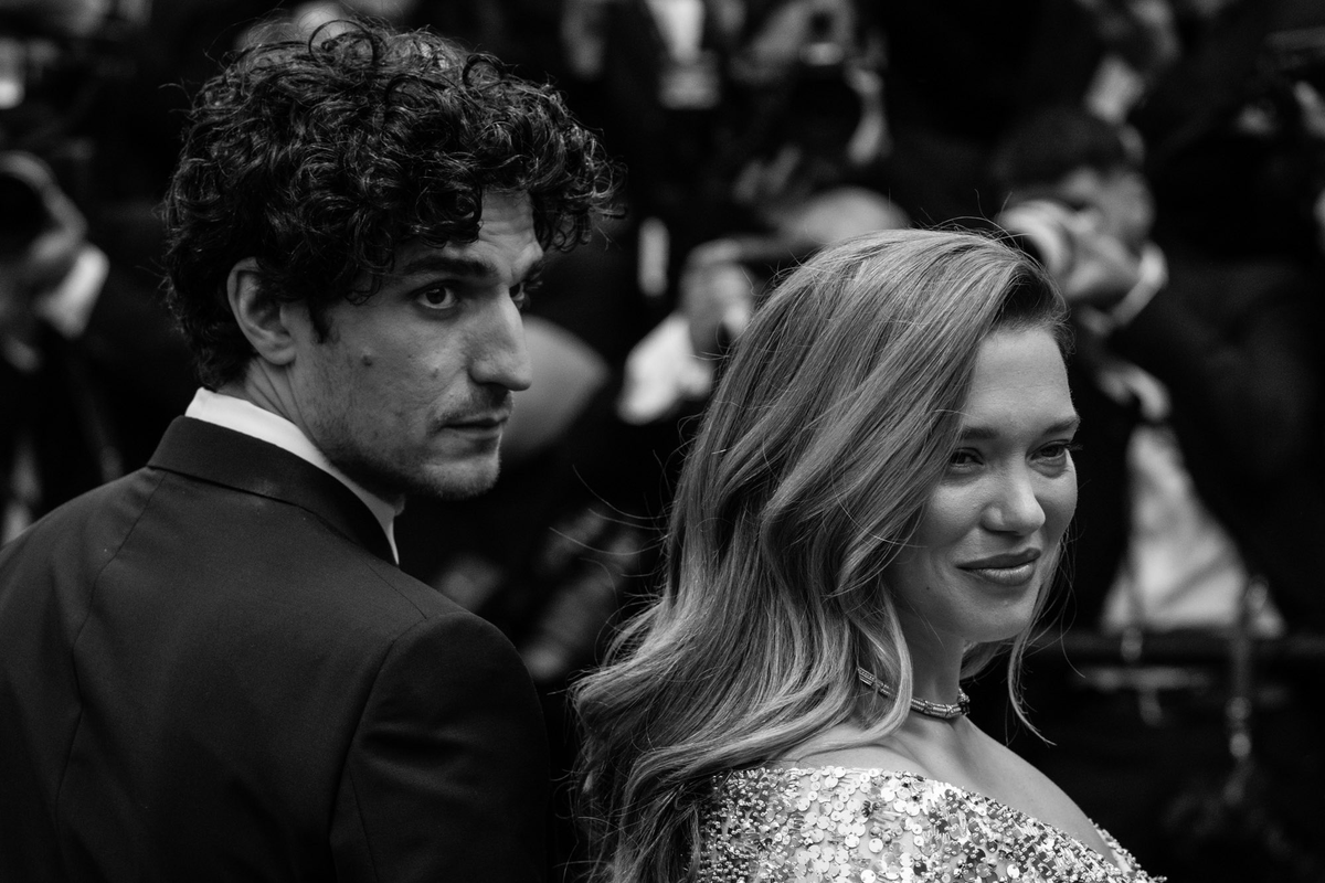 TheCinesthetic's tweet photo. Léa Seydoux and Louis Garrel photographed by Luca Carlino at #Cannes2024 https://t.co/6n1cnA9jmF