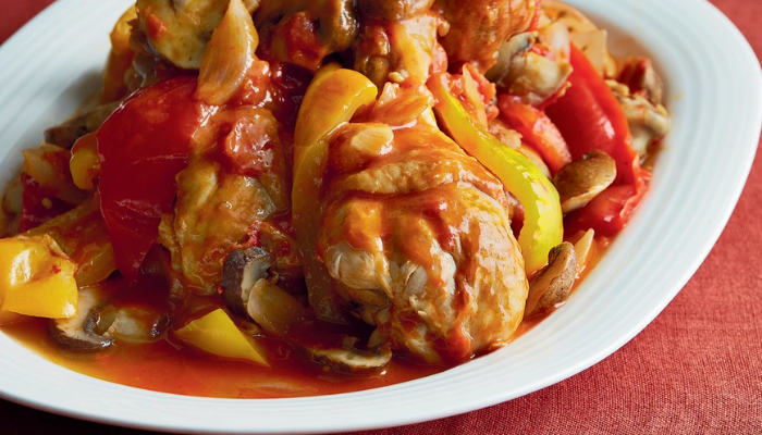 Getcakerecipes1's tweet photo. Lidia Bastianich Chicken Cacciatore Recipe

( Recipe: https://t.co/3SPC3ab4oK )

#LidiaBastianich #ChickenCacciatore #Recipes #Chickenrecipes #Food #Dinner #DinnerRecipes https://t.co/5PTcyREa5s