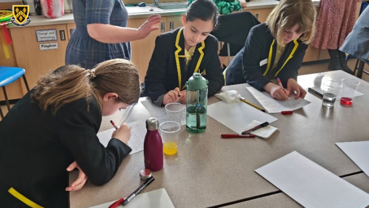 A number of Year 5 pupils attended a great English Masterclass Day where they enjoyed flexing their wordsmith skills through multiple warm-up word games & applying their knowledge & understanding of different genres to various creative writing stimuli. facebook.com/stockportgramm…