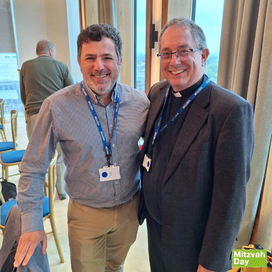Faith leaders unite! Mitzvah Day CEO Stuart Diamond and Reverend Canon Andrew Thompson participated at the London Borough Faith Forums in a discussion about a new Community Resilience Toolkit and heard about volunteer opportunities from Jewish Volunteering Network.