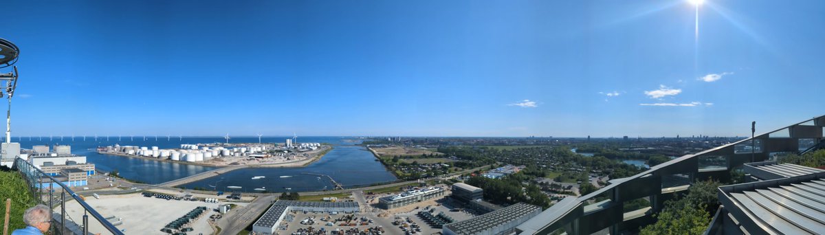 peterbrodersen's tweet image. Dagens gåtur. #CopenHill #Copenhell