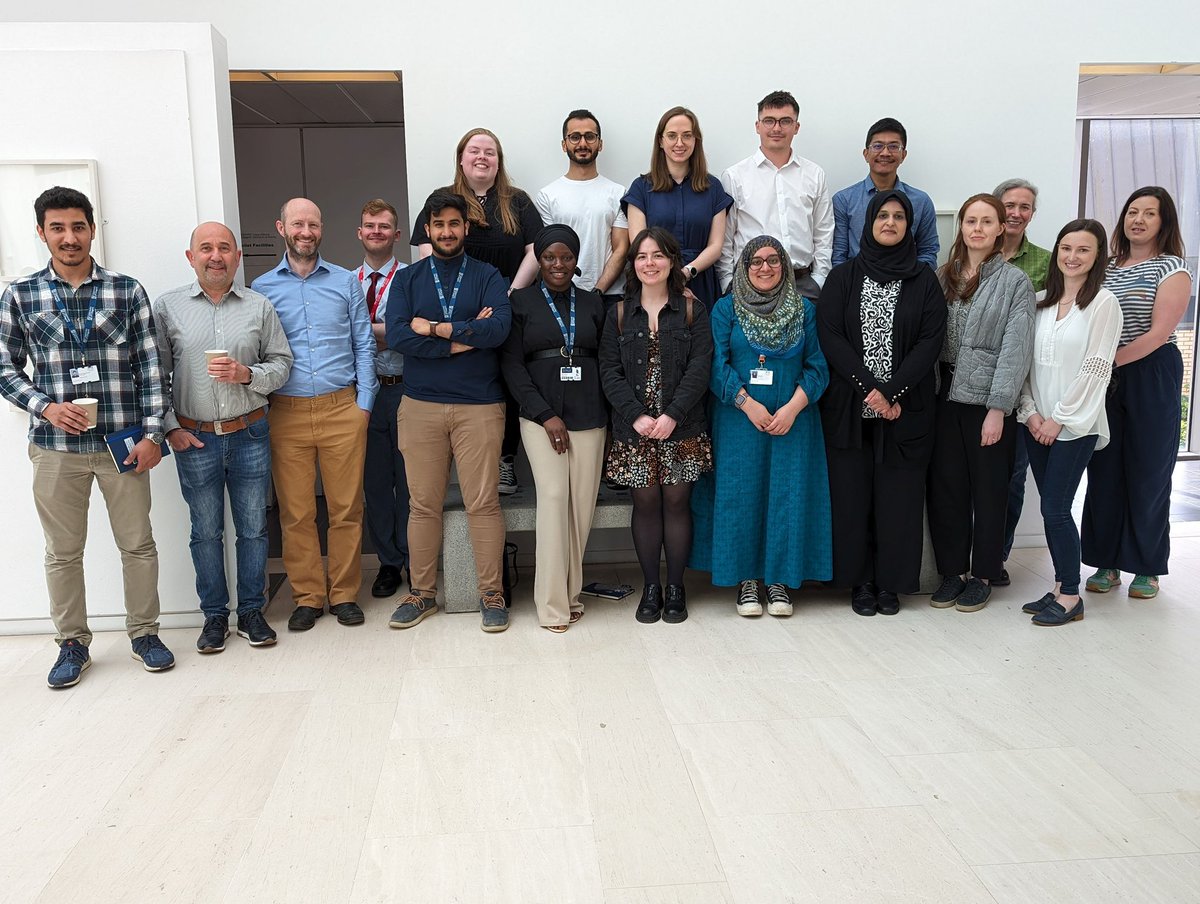 A fantastic turn out from Glasgow Dental School at the annual  School of Medicine, Dentistry and Nursing PGR Research Day. Brilliant research presentations and posters from our PGR students – showcasing the wide variety of high quality research studies underway.