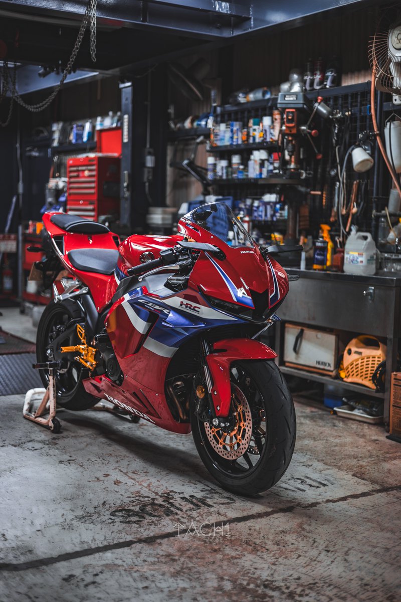 __Tach1's tweet photo. 初スキエリ楽しかったどす

#zx10r #JK型　#L型　#cbr600rr
#バイク好きと繋がりたい https://t.co/XHc22SOHXU