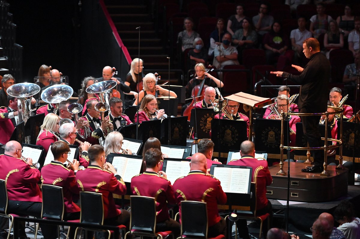 Our next piece of #MusicThatMovesYou is @gavhiggins #RPSAwards winner, Concerto Grosso for Brass Band and Orchestra. A love letter to brass bands premiered by @TredegarBand @BBCNOW, it's cosmically uplifting in its scope and sentiment. soundcloud.com/gavin-higgins-… @aborchestras