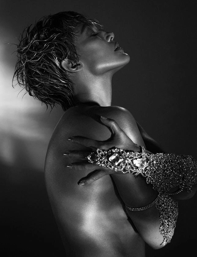 worlds_moda's tweet photo. #beautyinspirationWM (2/2)
#ALLUREUS,
March 2021.
By #DaniellaMidenge
#JenniferLopez https://t.co/jwrfUqLHs7