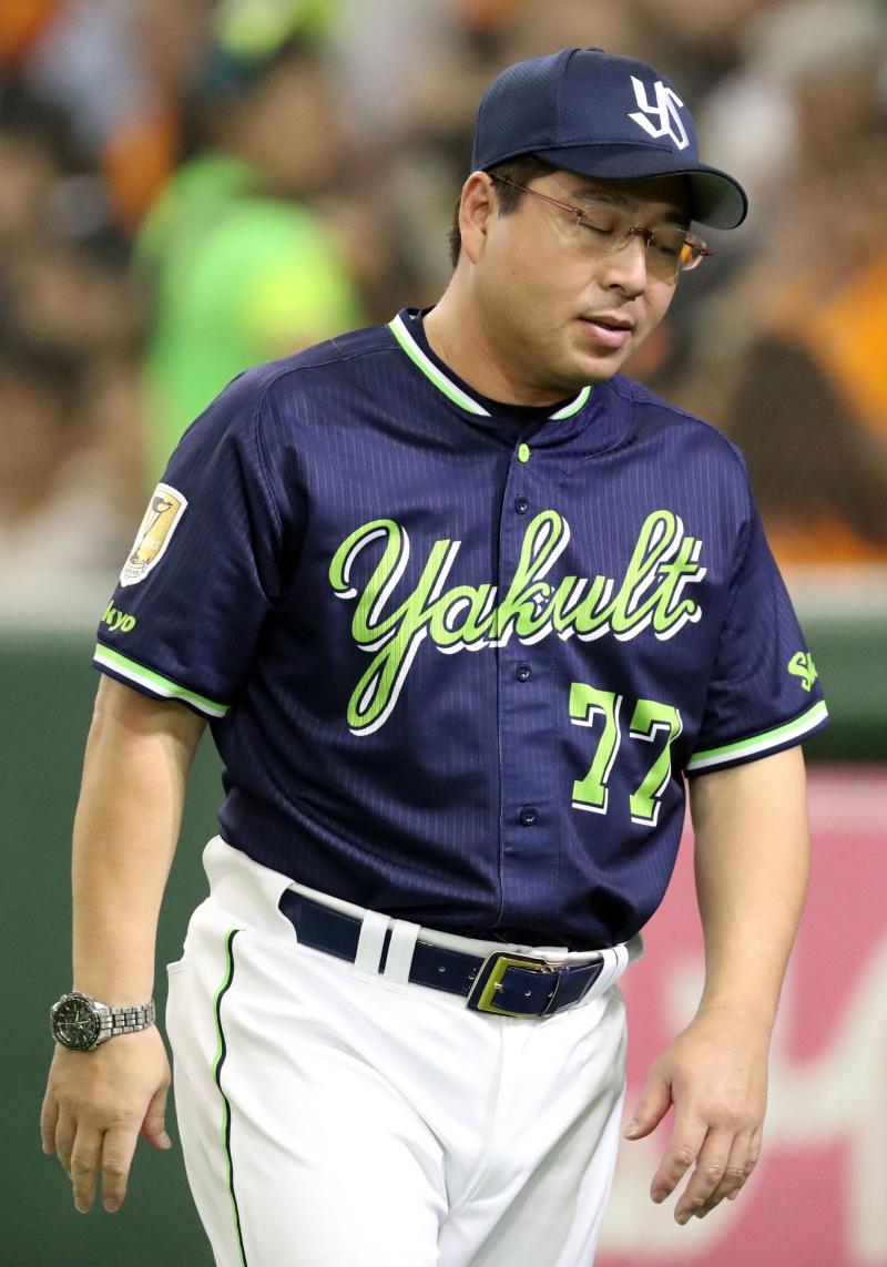 #東京ヤクルトスワローズ 
平成28年真中満監督2年目は石川雅規 館山昌平等投手陣の中軸と打線も畠山和洋 山田哲人等主軸をケガで欠いた事がひびき下位に低迷。翌年も状況は変わらず年間96敗。平成30年再び小川淳司監督が就任 交流戦で最高勝率を挙げ状況が好転し２位に躍進。この年村上宗隆が入団。