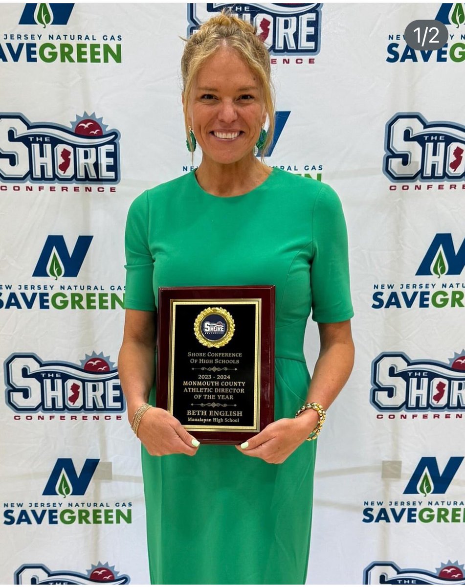 Congratulations to Ms. English, Monmouth County AD of the Year!🏅 We are so lucky to have you. Your work ethic, enthusiasm, support, and positivity are next to none! @ShoreSportsNet @Bob_Badders @APPSportsDesk @HSSportsNJ @DominickLepore1