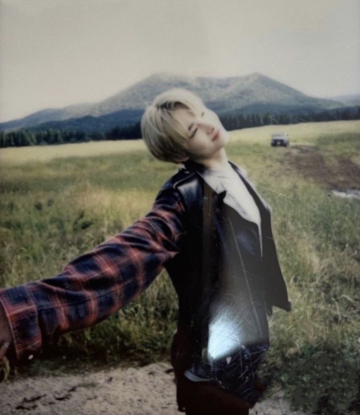 nksunbaem's tweet photo. Literally grew up in front of our eyes. And at a young age became an inspiration to many who had big dreams! ♥

Drop tags: 
GROWING UP WITH NI-KI
#니키야_성년의날_축하해
#WelcomePumaNI_KI
@ENHYPEN_members @ENHYPEN https://t.co/KOGmTChupD