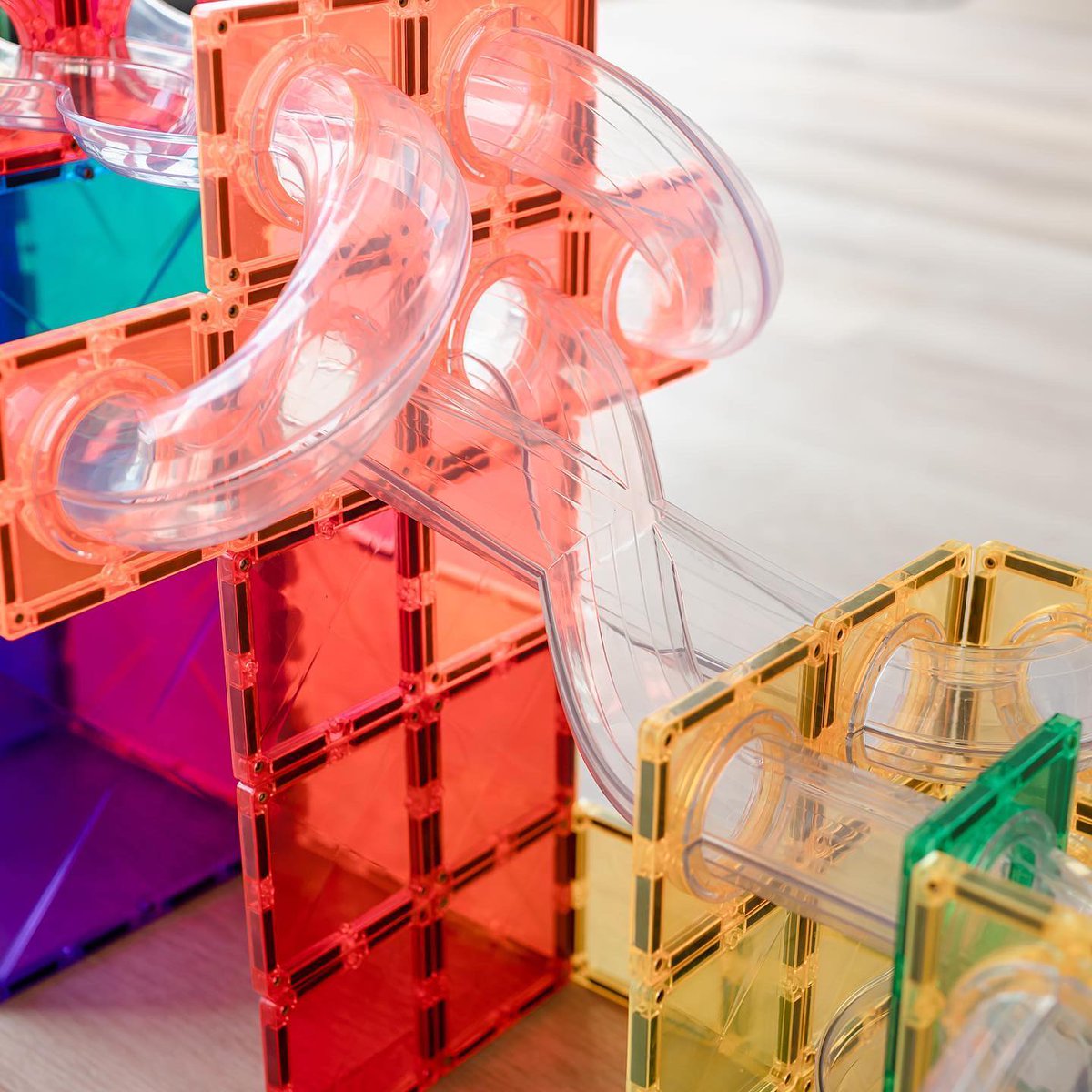 yesbebeUK's tweet image. 🌈🚀 Unleash Creativity with Connetix Ball Runs! 🚀🌈

These versatile, magnetic tiles let your little ones build their own marble runs, enhancing their STEM skills!

👉 ow.ly/ttFB50RN07z

#YesBebe #Connetix #STEMToys #EducationalToys #KidsActivities #ImaginativePlay