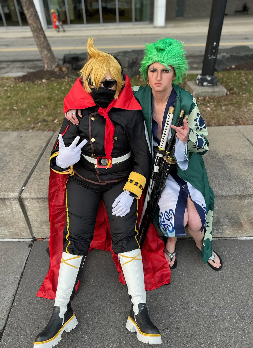 mochaleela's tweet photo. Happy Birthday @veasey_ashley!!! ✨🥳
#cosplay #onepiece #zorojuro #sobamask https://t.co/Jv2QeiwguL