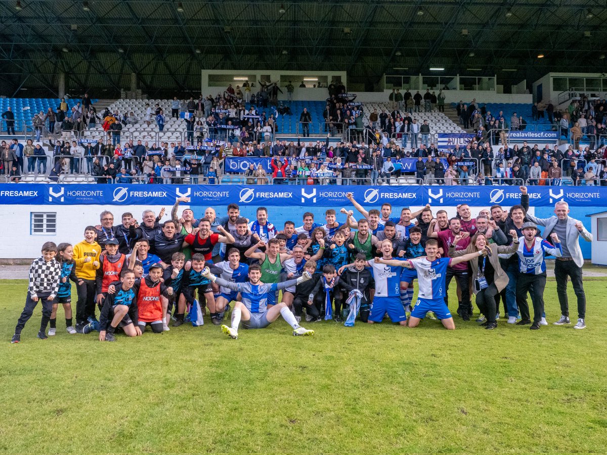 RealAvilesInd's tweet photo. 🍍 ¡Jᴜɴᴛᴏs ʜᴀsᴛᴀ ᴇʟ ғɪɴᴀʟ! ¡Y así fue!🤝
#AREVENTAR 🔥
#RealAvilésIndustrial 🔵⚪🔴 https://t.co/bGhHlXXstC
