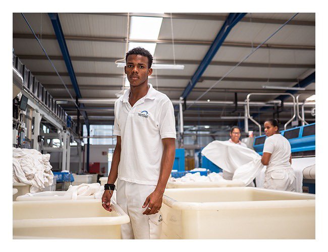 AguasPontaPreta's tweet photo. Dês do dia 20 de maio de 2011, a lavandaria industrial #NETSAL lavou 28.542 toneladas de roupas com as tecnologias hidro-energéticas mais eficientes para contribuir a um turismo sustentável na #IlhadoSal #CaboVerde https://t.co/JHPkAWJCDm